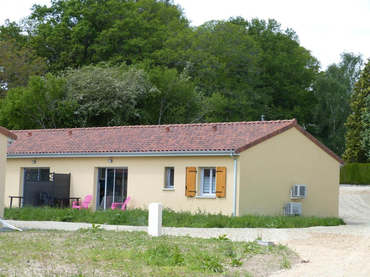 Domaine Des Hameaux Du Lac - Bg Saint-Pardoux-lʼOrtigier Buitenkant foto